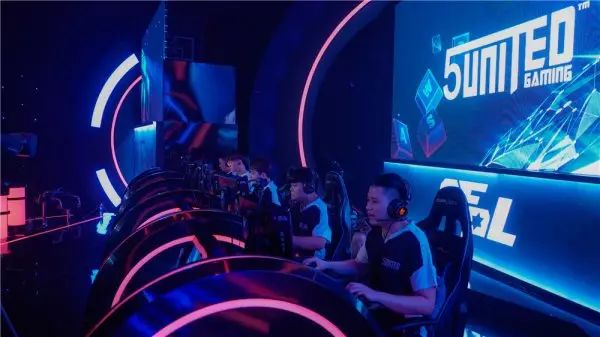 中国选手在 中国选手在